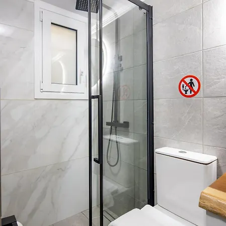 Cesily 2-bedroom In Apartment *